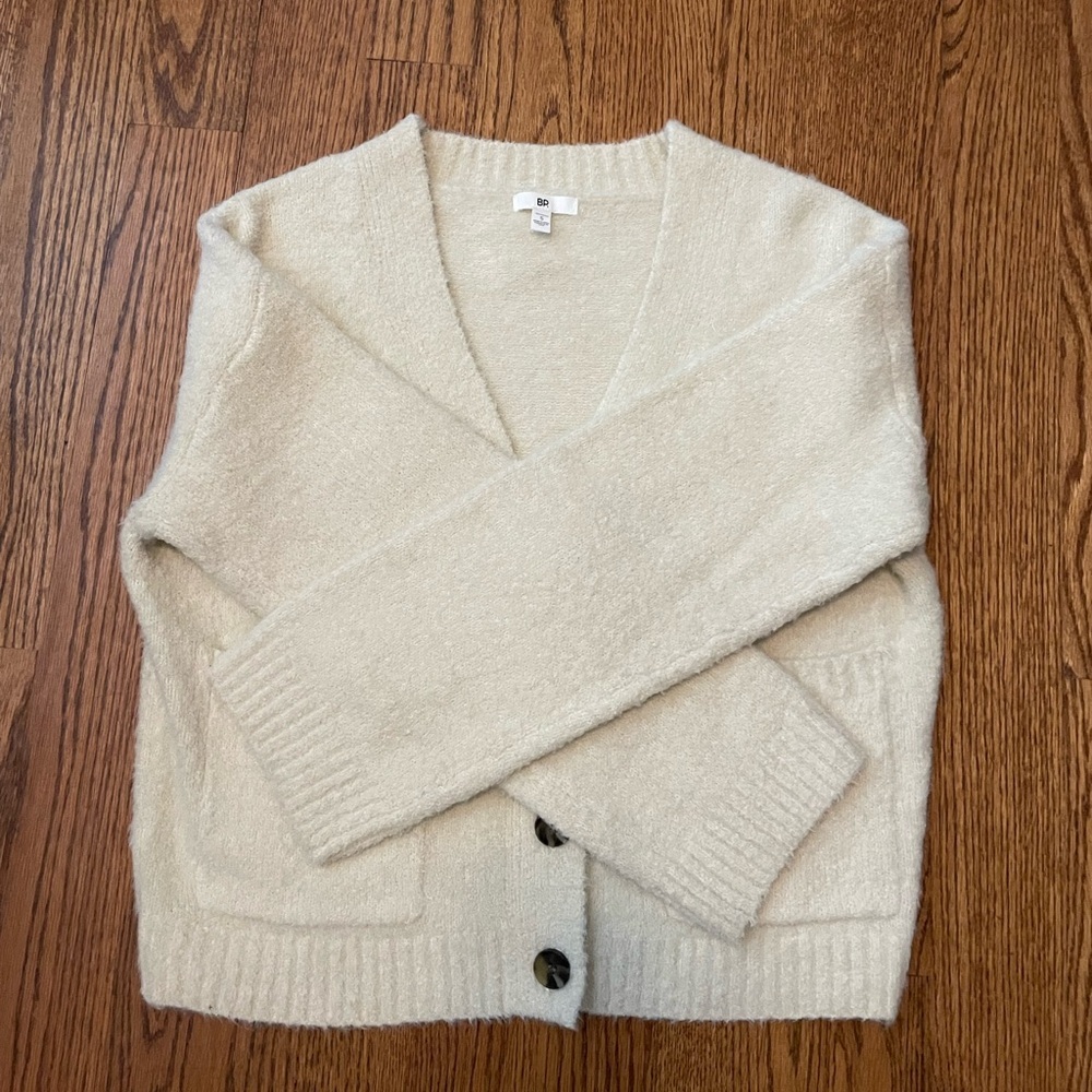 BP Cream Off-White Fuzzy Button Up Cottagecore Cozy Cardigan Size SMALL Feminine - Picture 3 of 6